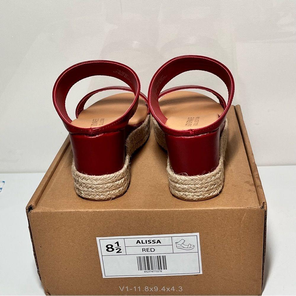 Journee Collection Alissa Wedge Sandals - Picture 6 of 7